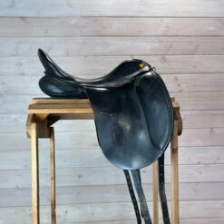 Used Revere Dressage Saddle 17.5/M -Weaver Leather Store 322 R Side 49158.1684363641