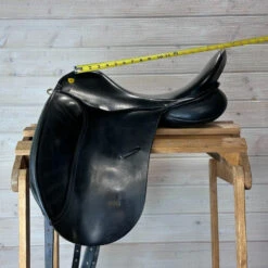 Used Revere Dressage Saddle 17.5/M -Weaver Leather Store 322 Seat Measurement 31802.1684363649
