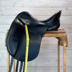 Used Schleese HK Dressage Saddle 17.5/MW -Weaver Leather Store 327 Flap Length 29358.1684874683