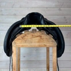 Used Schleese HK Dressage Saddle 17.5/MW -Weaver Leather Store 327 Front Measurement 90407.1684874708