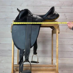 Used Porter's Stockman Drafter Australian Saddle 16/W -Weaver Leather Store 328 Flap Width 07211.1686182239