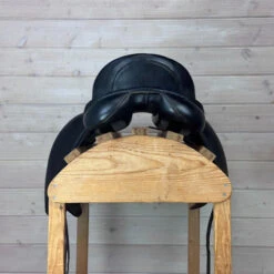 Used Albion SLK Dressage Saddle 17.5/MW -Weaver Leather Store 329 Cantle 20517.1686181183