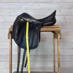 Used Equipe Viktoria Monoflap Dressage Saddle 17.5/W -Weaver Leather Store 334 Flap Length 88012.1687461323