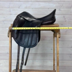 Used Equipe Viktoria Monoflap Dressage Saddle 17.5/W -Weaver Leather Store 334 Flap Width 79957.1687461308