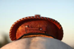 Circle Y Fischer Daisy Treeless Barrel Saddle -Weaver Leather Store Fischer Treeless Cantle Rear 45141.1600204899