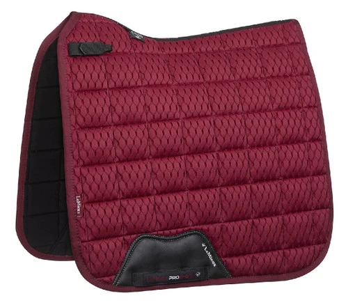 LeMieux Carbon Mesh Dressage Square Pad 5 LeMieux Carbon Mesh Dressage Square Pad - Image 3