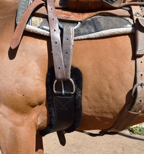 Shoulder Relief Cinch With Fleece Liner 4 Shoulder Relief Cinch With Fleece Liner - Image 2