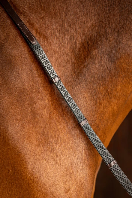 LeMieux Soft Rubber Reins With Stops 4 LeMieux Soft Rubber Reins With Stops - Image 2